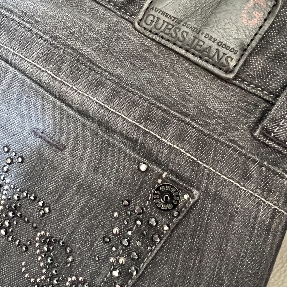 Guess Jeans size 31 Stretch with black and silver stone gems - Picture 4 of 8